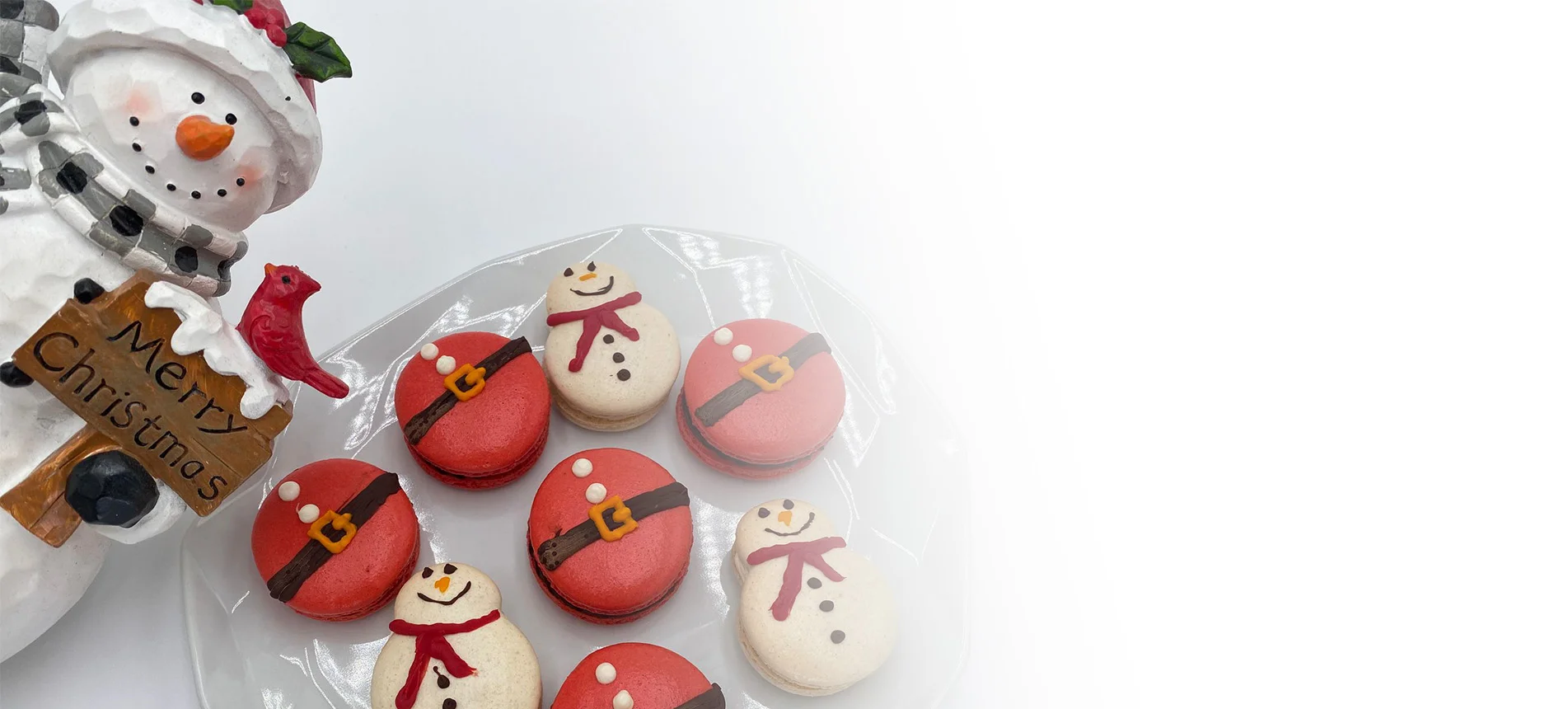 Christmas Macarons